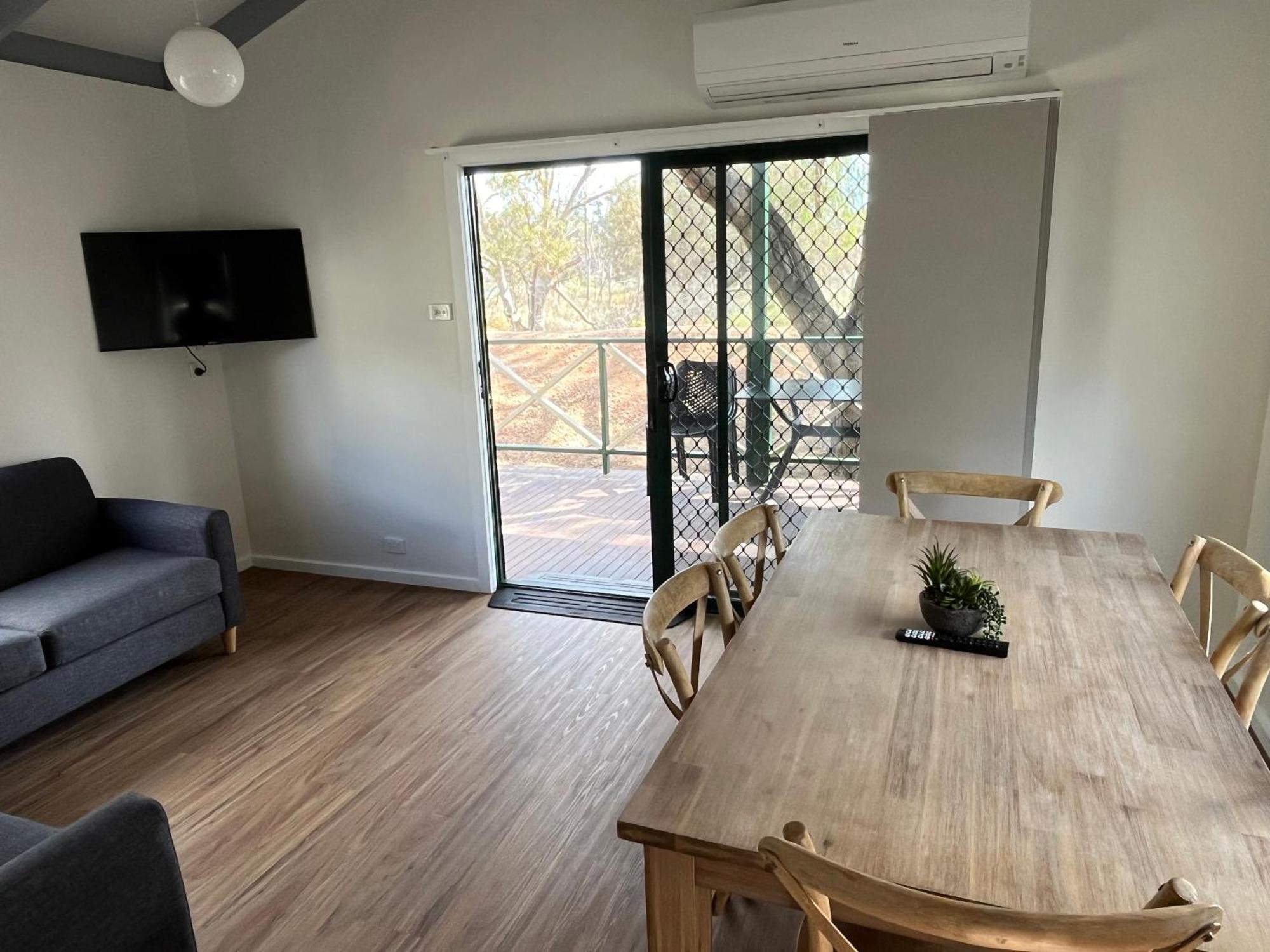 Nrma Mildura Riverside Holiday Park Buitenkant foto